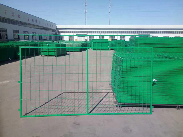 川森篮球场围栏安装施工工艺