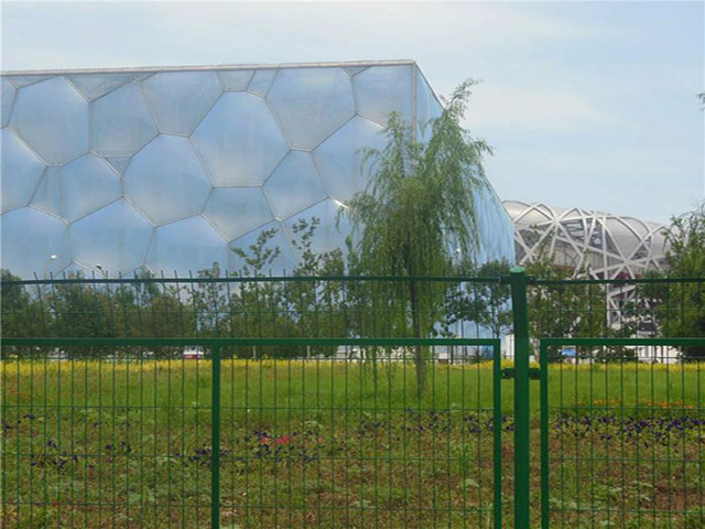 郑州学校锌钢围墙护栏材质如何选择