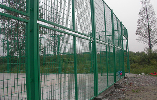 别墅护栏网如何提高护栏使用寿命