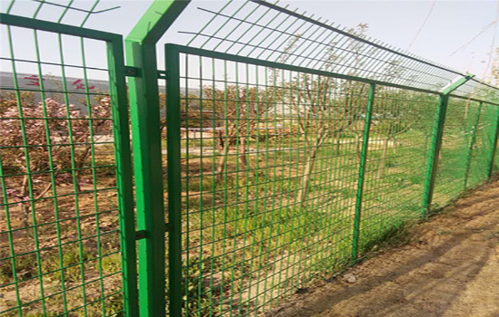 护栏网围栏网的安装施工安装示意图