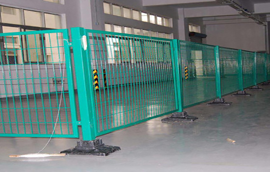 养殖护栏网2米高2米宽的价格规格以及使用场合